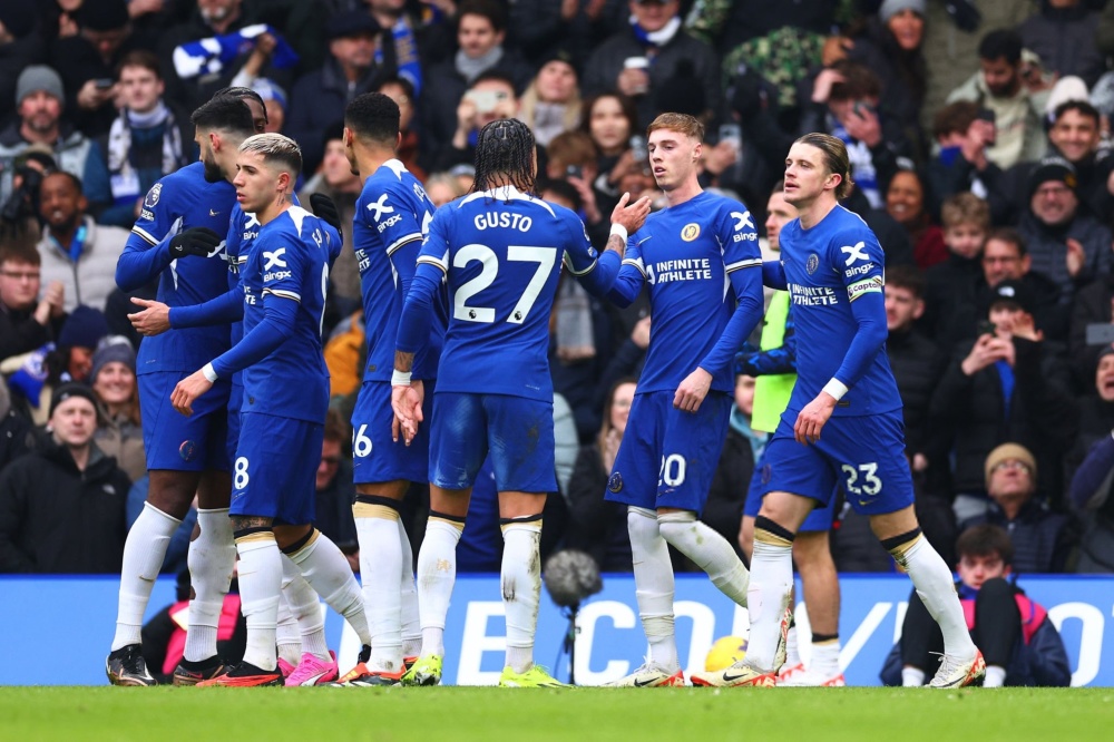 德天空：诺伊尔因肠胃感染缺席合练，乌尔比希可能替代他出场