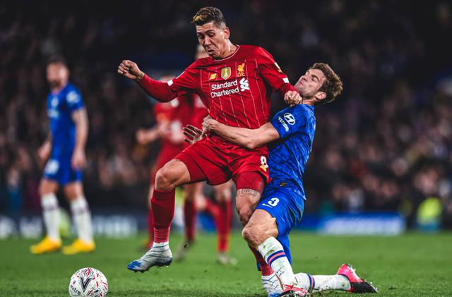 头槌助帕尔马连追两球逼平米兰，德尔普拉托当选全场最佳球员