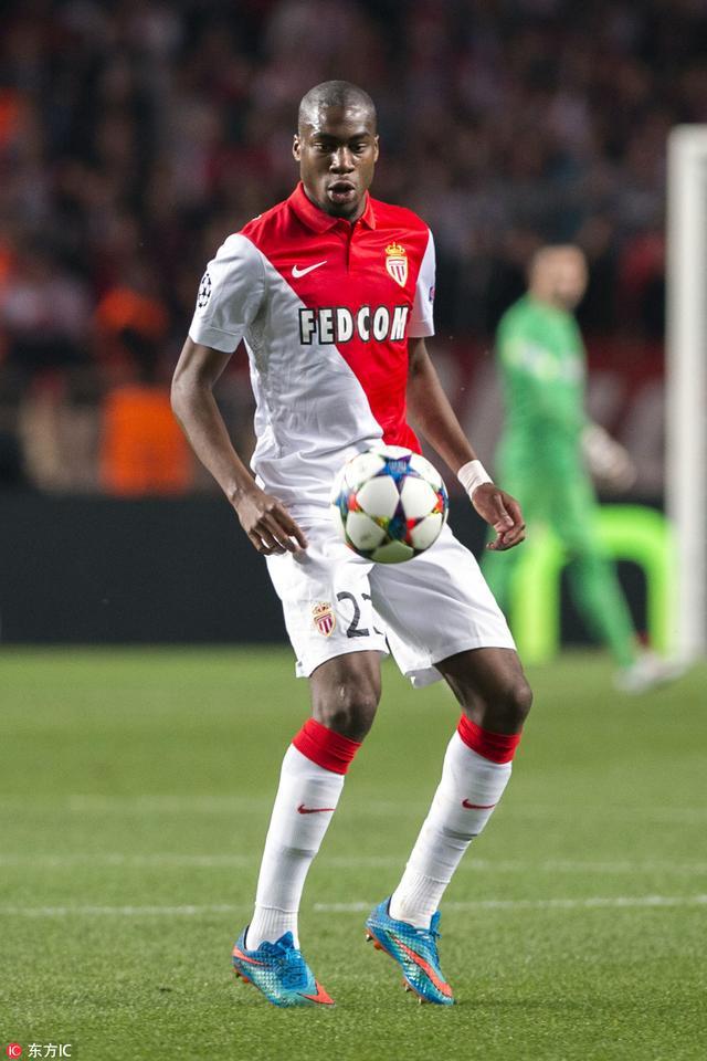 国安客战河内：3外援PK6外援，塞鸟、吴少聪首发，法比奥出战