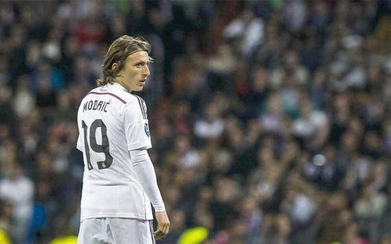 日本队锋线火力惊人