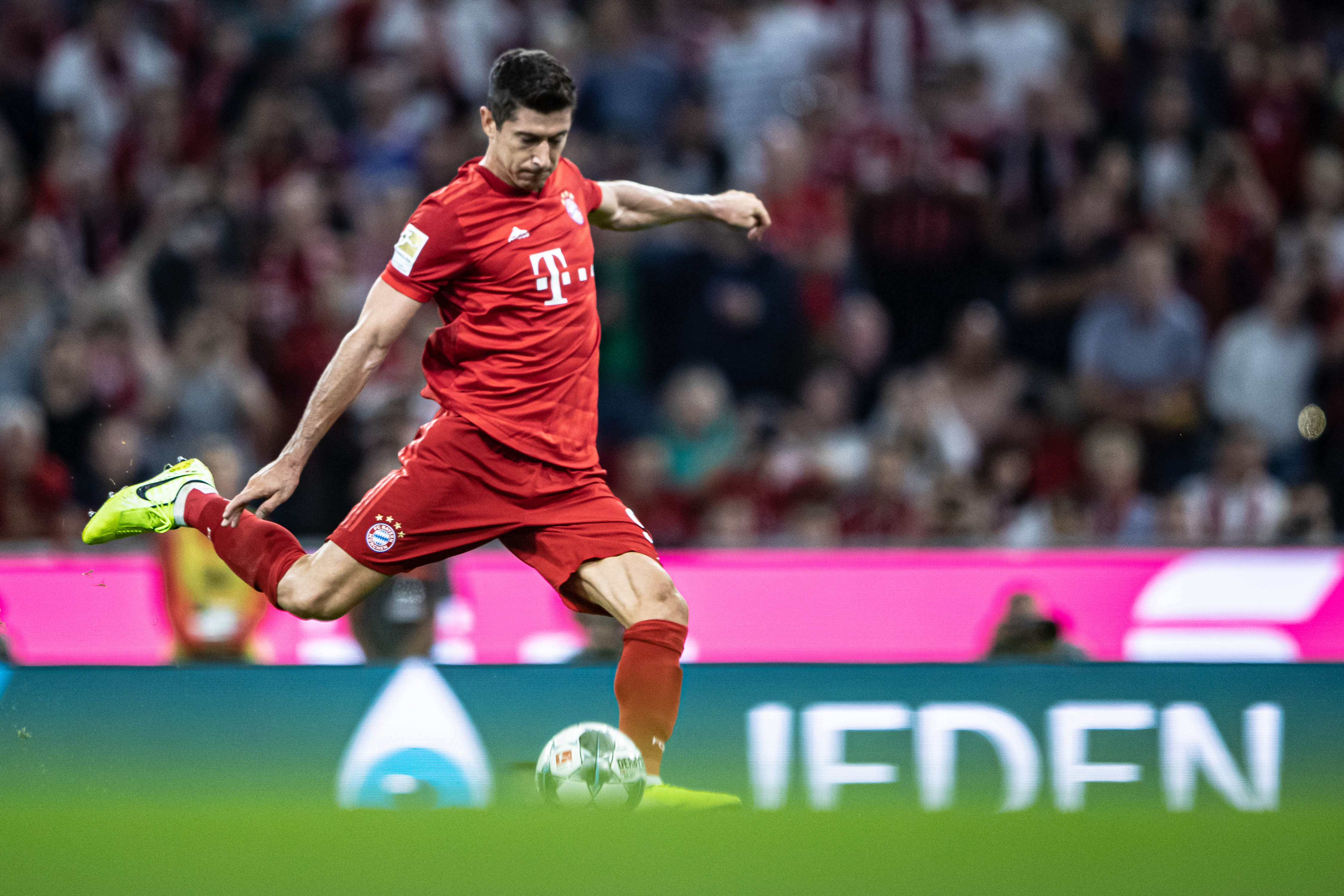 阿尔卡拉斯在迈阿密的度假vlog