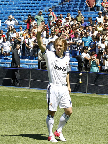 韩国名记：全北现代队长朴镇燮接近加盟浙江队