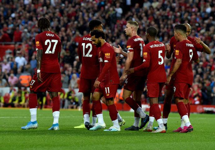 半场战报：海登海姆0-1弗赖堡，曼赞比建功