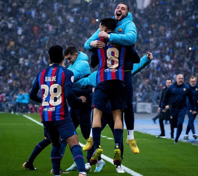 阿森纳客战布拉格斯拉维亚：萨卡、恩瓦内里、内尔高首发